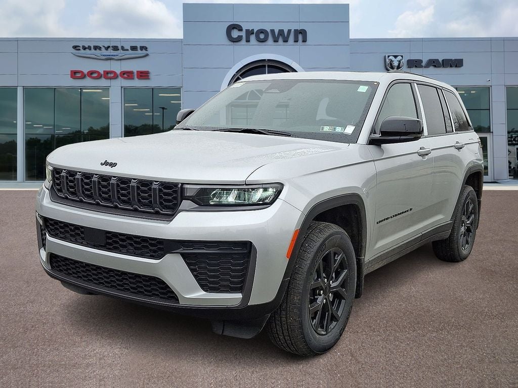 2026 Jeep Grand Cherokee GRAND CHEROKEE LAREDO ALTITUDE 4X4