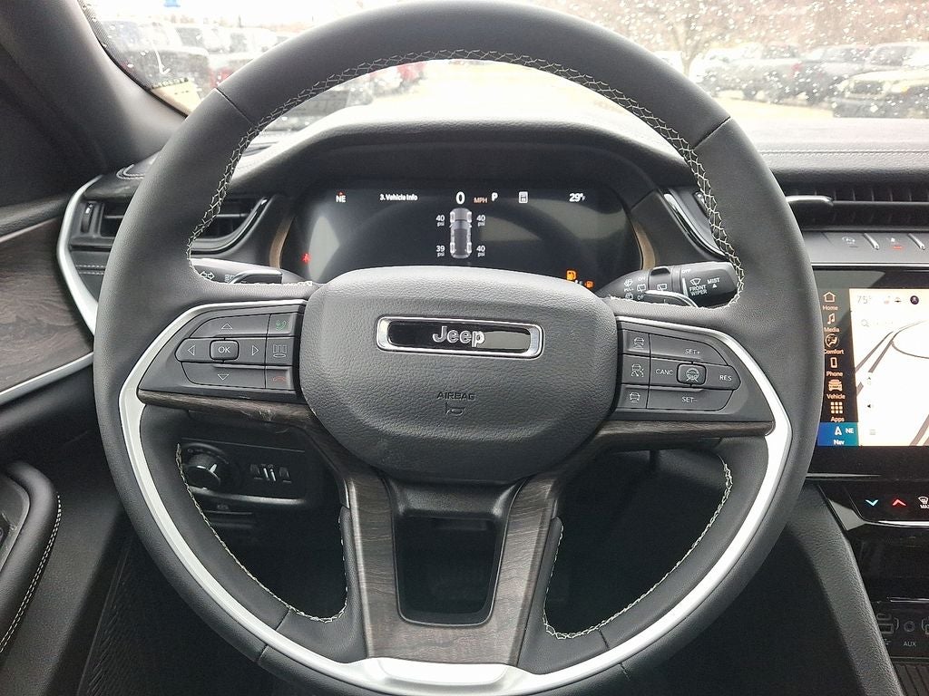 2026 Jeep Grand Cherokee GRAND CHEROKEE LAREDO ALTITUDE 4X4