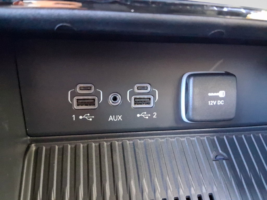 2027 Jeep Grand Cherokee GRAND CHEROKEE LAREDO ALTITUDE 4X4