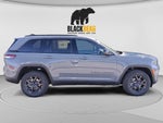 2027 Jeep Grand Cherokee GRAND CHEROKEE LAREDO ALTITUDE 4X4
