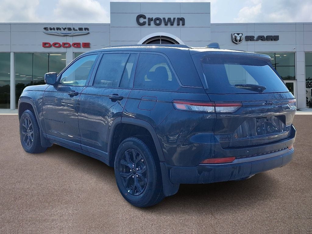 2026 Jeep Grand Cherokee GRAND CHEROKEE LAREDO ALTITUDE 4X4