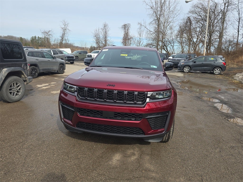 2026 Jeep Grand Cherokee GRAND CHEROKEE LAREDO ALTITUDE 4X4