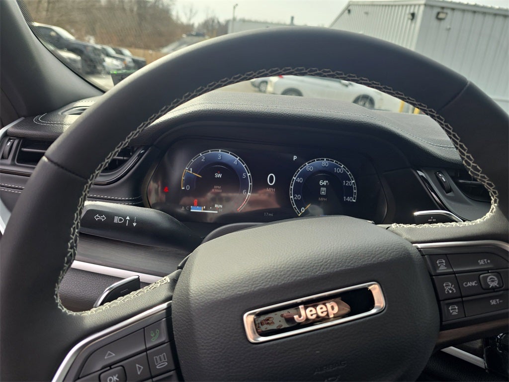 2026 Jeep Grand Cherokee GRAND CHEROKEE LAREDO ALTITUDE 4X4