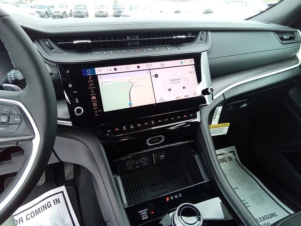 2026 Jeep Grand Cherokee GRAND CHEROKEE LAREDO ALTITUDE 4X4