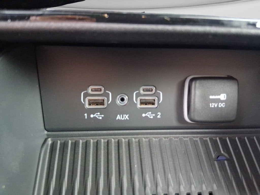 2027 Jeep Grand Cherokee GRAND CHEROKEE LAREDO ALTITUDE 4X4