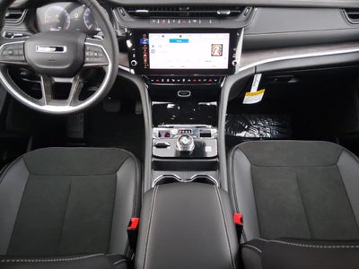 2027 Jeep Grand Cherokee GRAND CHEROKEE LAREDO ALTITUDE 4X4
