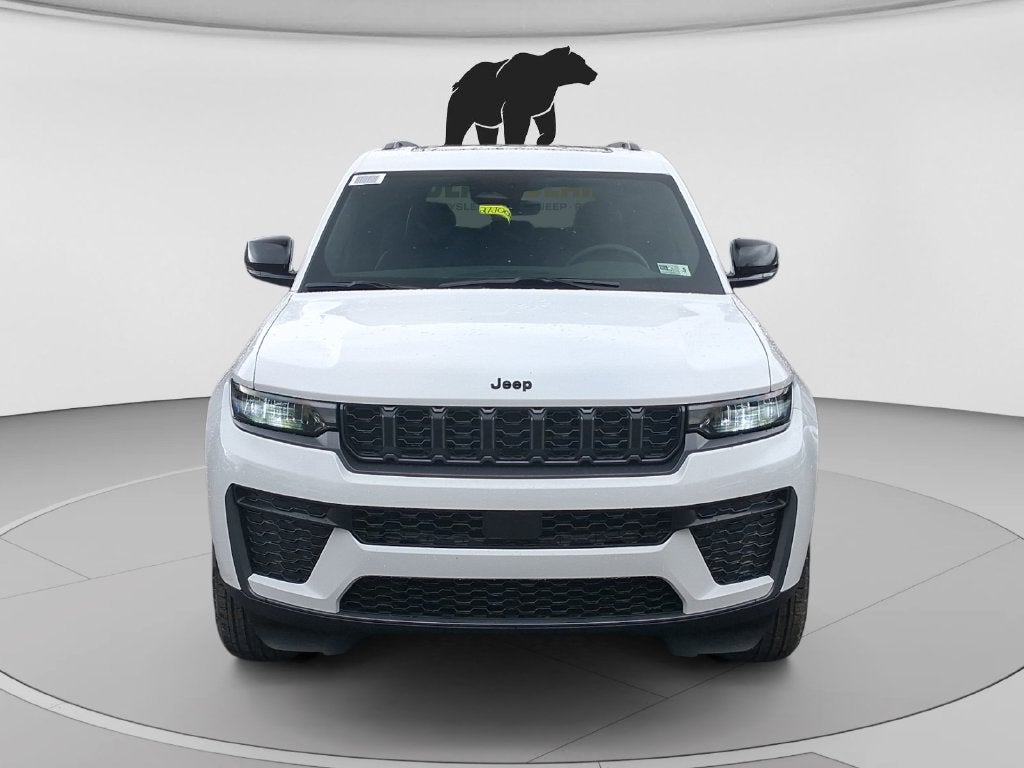 2027 Jeep Grand Cherokee GRAND CHEROKEE LAREDO ALTITUDE 4X4