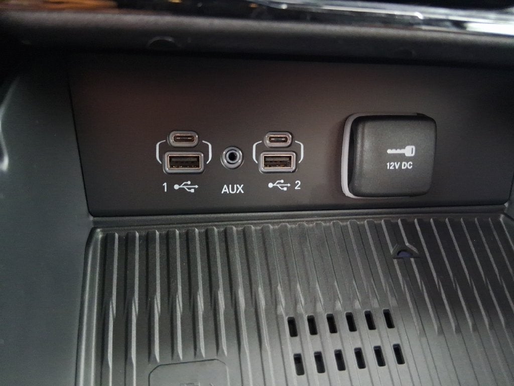 2027 Jeep Grand Cherokee GRAND CHEROKEE LIMITED 4X4