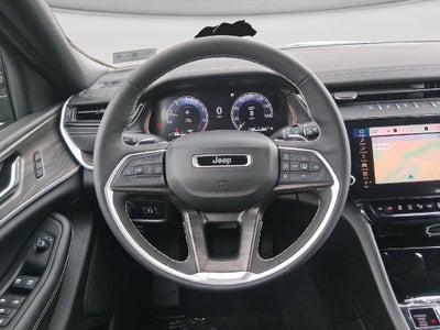 2027 Jeep Grand Cherokee GRAND CHEROKEE LIMITED 4X4