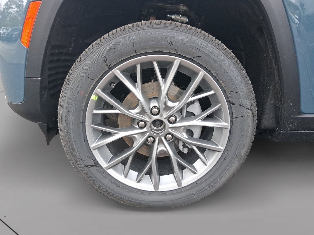 2027 Jeep Grand Cherokee GRAND CHEROKEE LIMITED 4X4