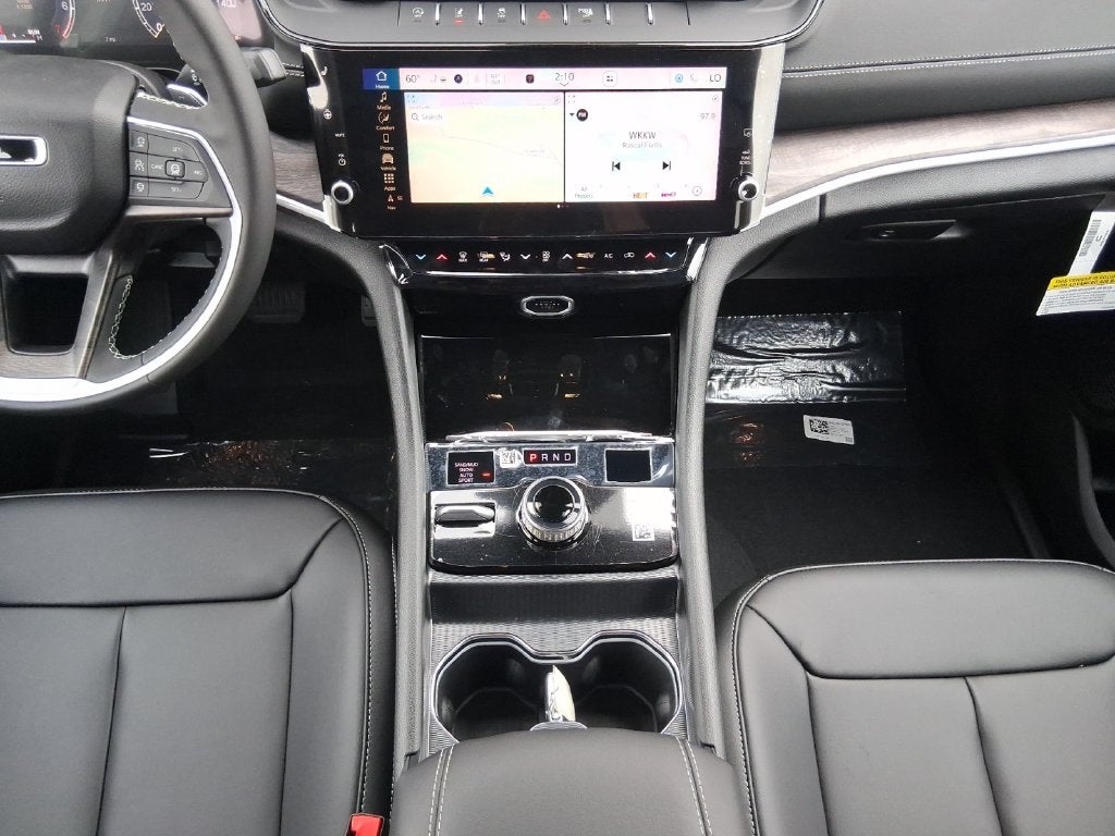 2027 Jeep Grand Cherokee GRAND CHEROKEE LIMITED 4X4