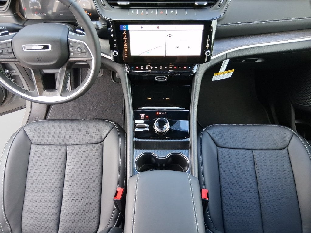 2027 Jeep Grand Cherokee GRAND CHEROKEE LIMITED RESERVE 4X4