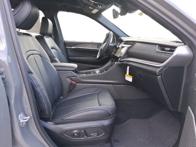 2027 Jeep Grand Cherokee GRAND CHEROKEE LIMITED RESERVE 4X4
