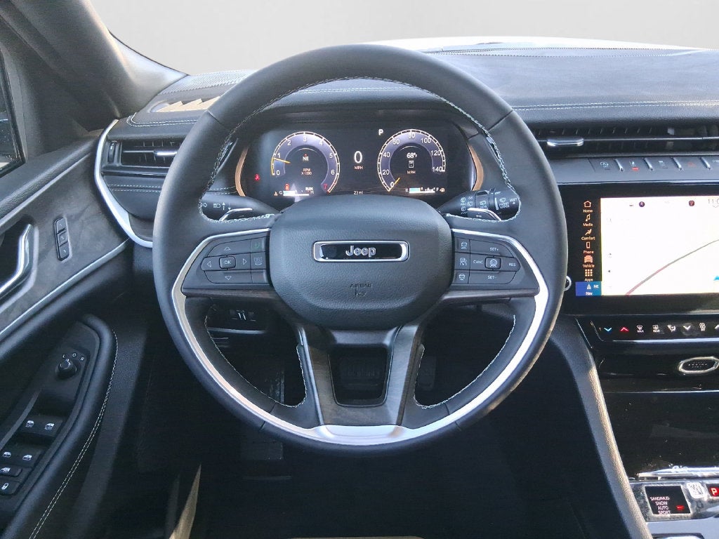 2027 Jeep Grand Cherokee GRAND CHEROKEE LIMITED 4X4