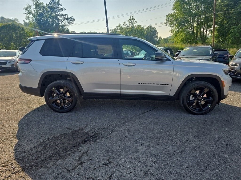 2025 Jeep Grand Cherokee L GRAND CHEROKEE L ALTITUDE X 4X4