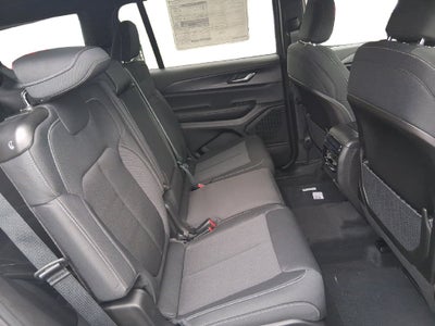 2027 Jeep Grand Cherokee L GRAND CHEROKEE L LAREDO 4X4