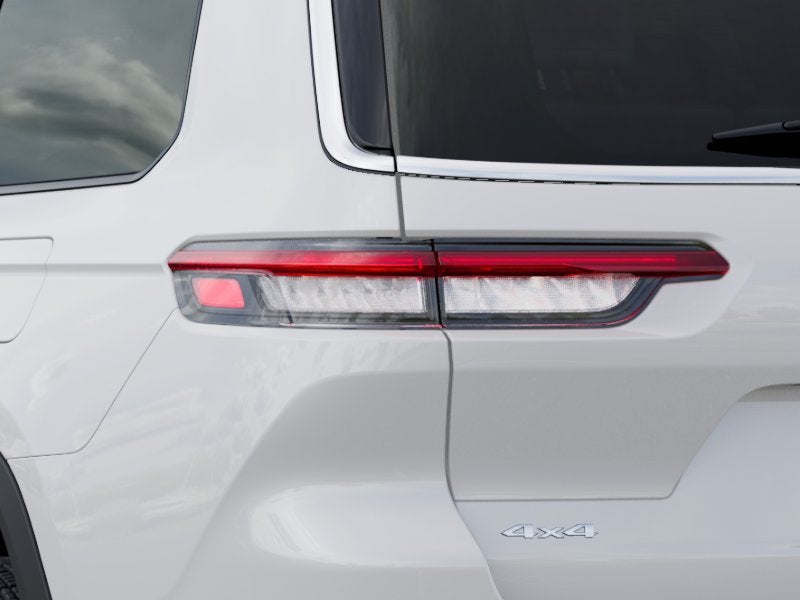 2027 Jeep Grand Cherokee L GRAND CHEROKEE L LAREDO 4X4