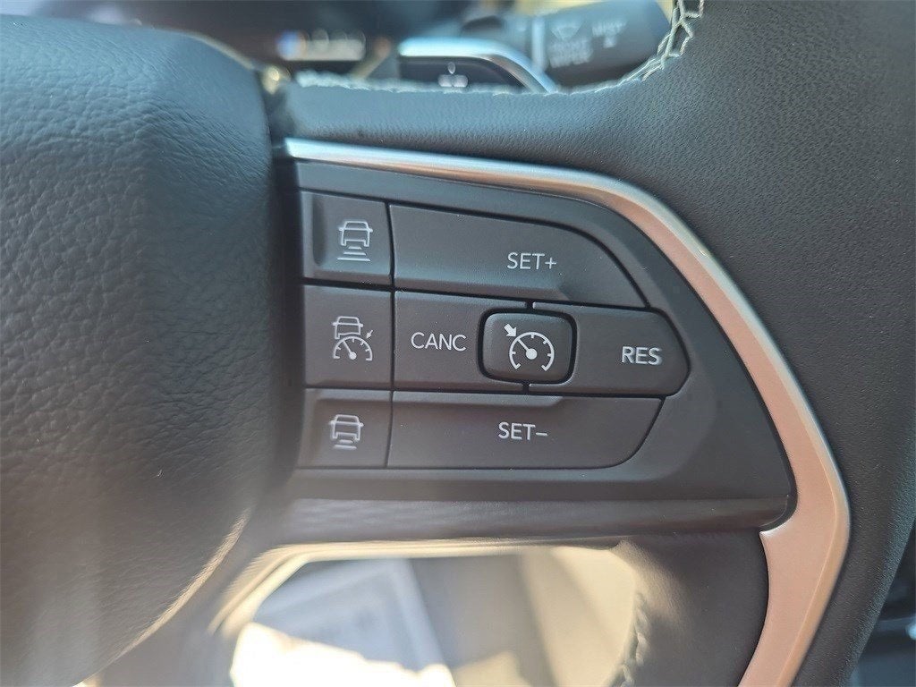 2025 Jeep Grand Cherokee L GRAND CHEROKEE L ALTITUDE X 4X4