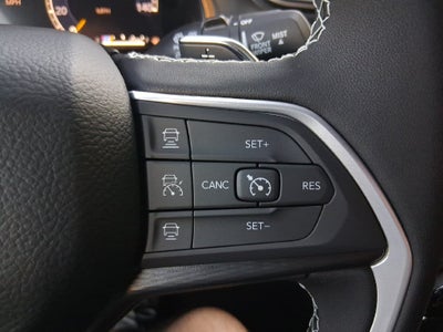 2027 Jeep Grand Cherokee L GRAND CHEROKEE L LAREDO 4X4