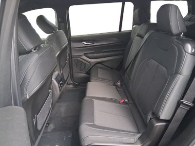 2027 Jeep Grand Cherokee L GRAND CHEROKEE L LAREDO 4X4