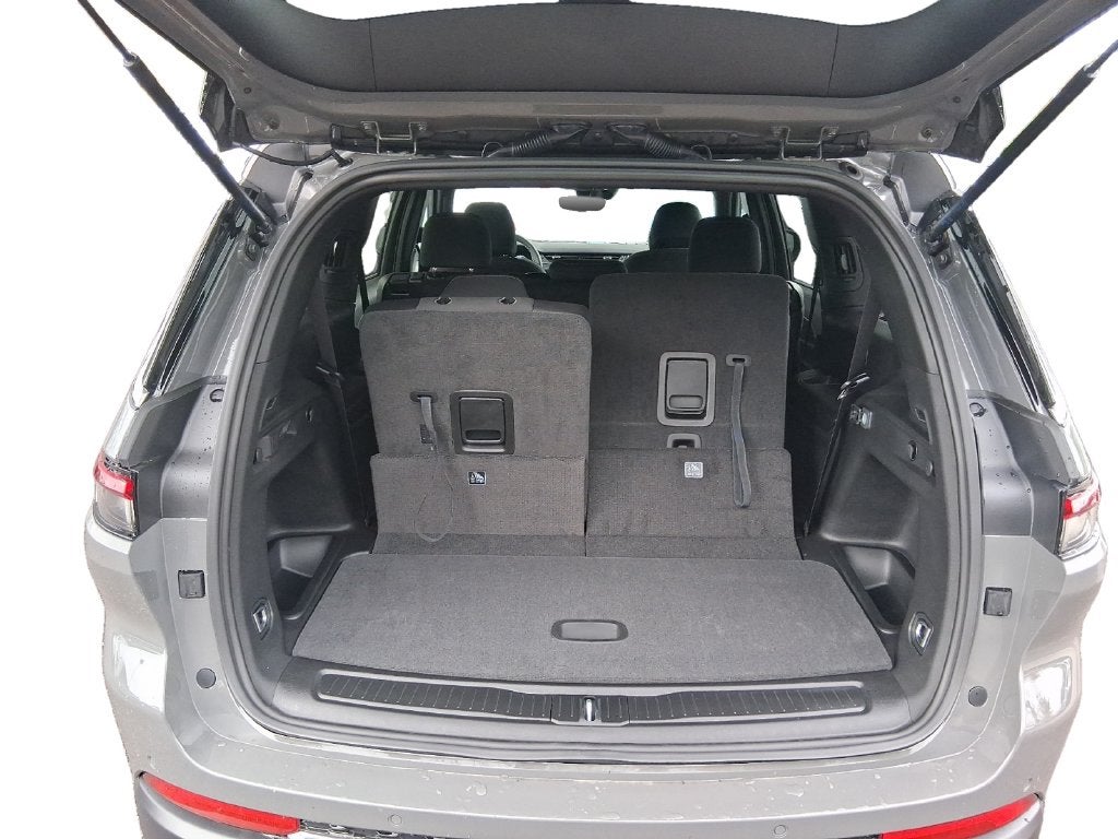 2027 Jeep Grand Cherokee L GRAND CHEROKEE L LAREDO 4X4