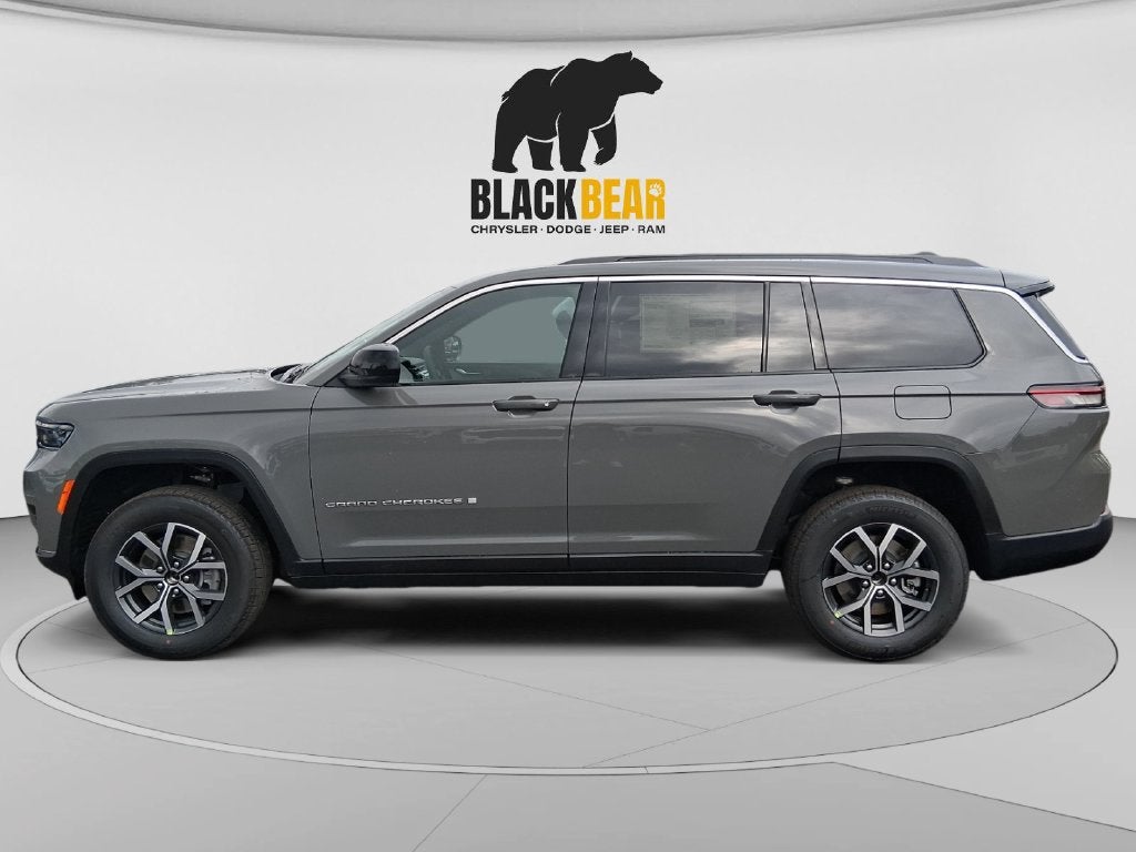 2027 Jeep Grand Cherokee L GRAND CHEROKEE L LAREDO 4X4
