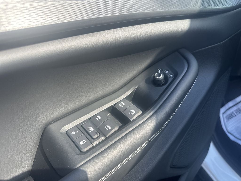 2026 Jeep Grand Cherokee L GRAND CHEROKEE L LAREDO 4X4