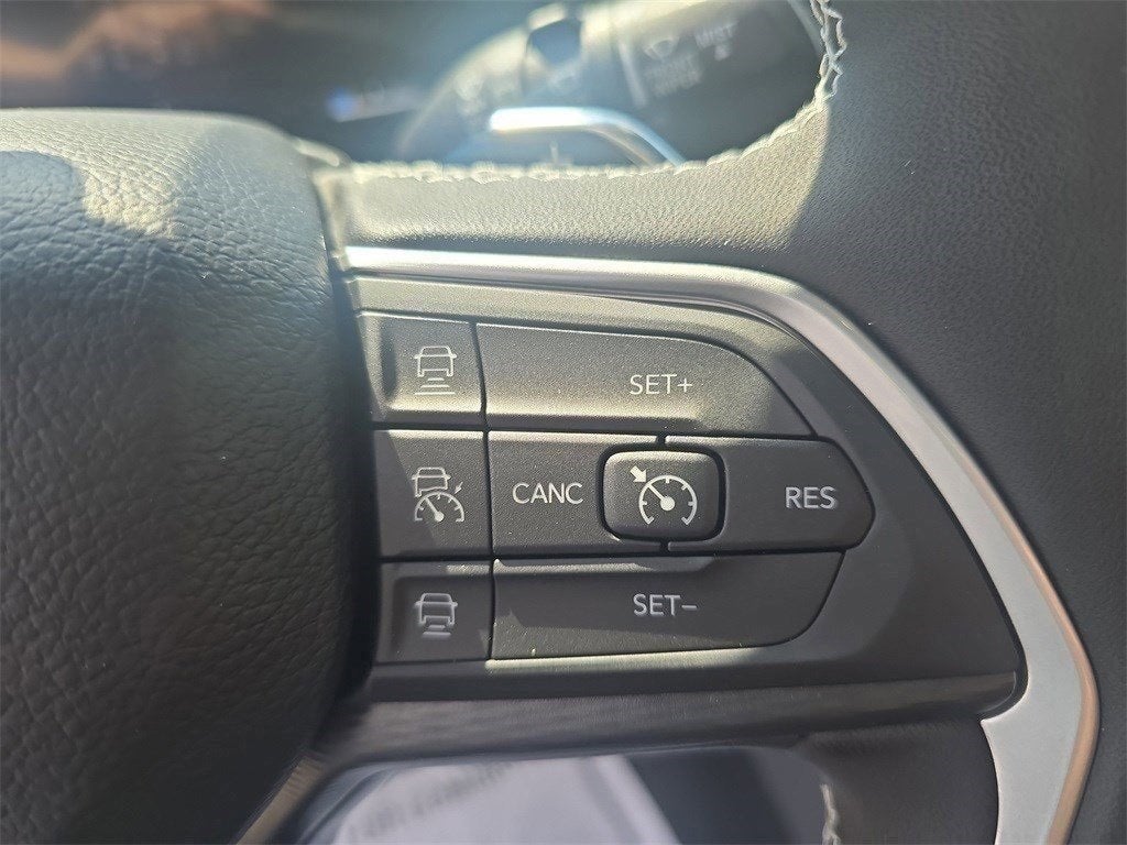 2025 Jeep Grand Cherokee L GRAND CHEROKEE L ALTITUDE X 4X4