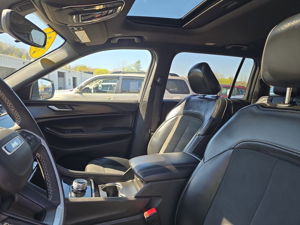 2024 Jeep Grand Cherokee L Altitude X 4x4