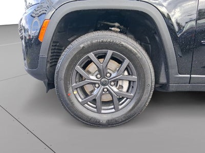 2027 Jeep Grand Cherokee L GRAND CHEROKEE L LAREDO ALTITUDE 4X4