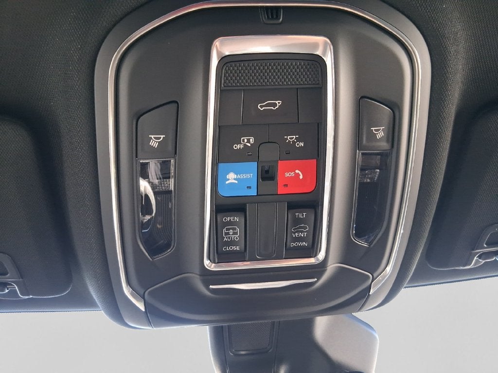 2027 Jeep Grand Cherokee L GRAND CHEROKEE L LAREDO ALTITUDE 4X4