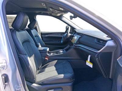 2026 Jeep Grand Cherokee L GRAND CHEROKEE L LAREDO ALTITUDE 4X4