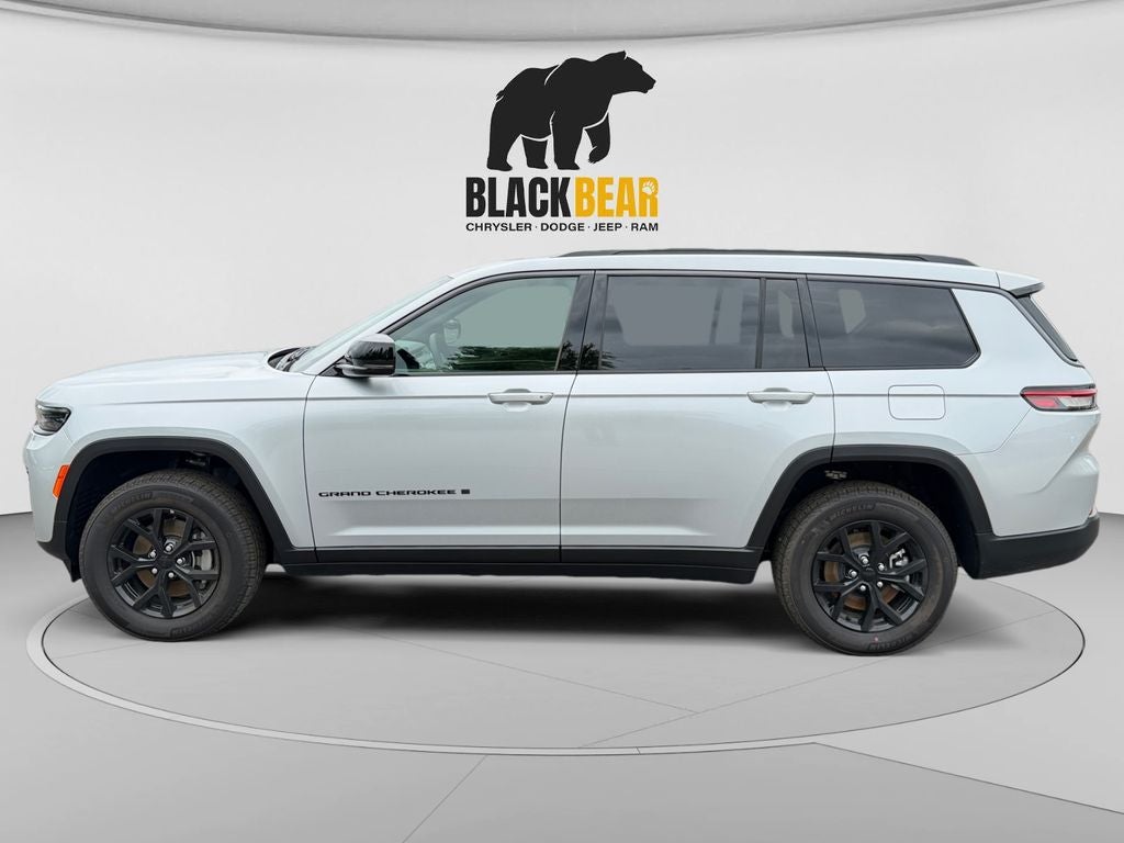 2026 Jeep Grand Cherokee L GRAND CHEROKEE L LAREDO ALTITUDE 4X4