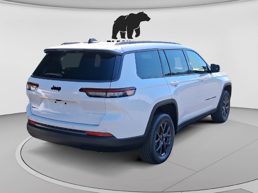 2027 Jeep Grand Cherokee L GRAND CHEROKEE L LAREDO ALTITUDE 4X4