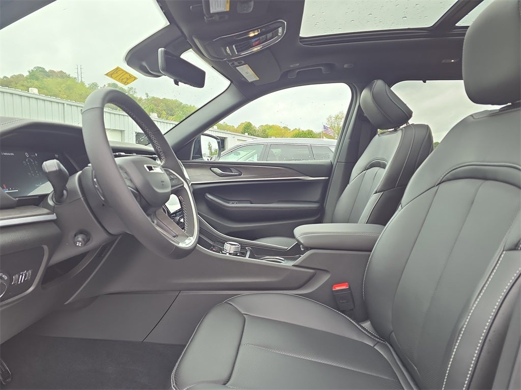 2025 Jeep Grand Cherokee L GRAND CHEROKEE L LIMITED 4X4