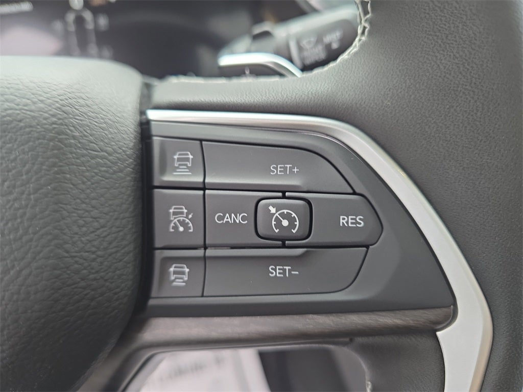 2025 Jeep Grand Cherokee L GRAND CHEROKEE L LIMITED 4X4