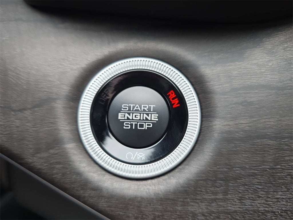 2025 Jeep Grand Cherokee L GRAND CHEROKEE L LIMITED 4X4