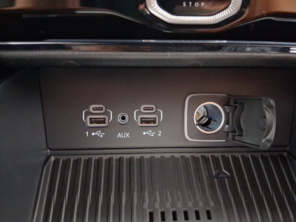 2027 Jeep Grand Cherokee L GRAND CHEROKEE L LIMITED 4X4