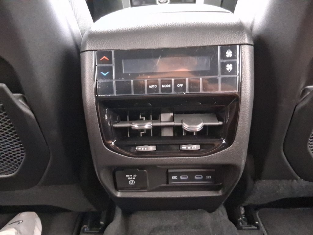 2027 Jeep Grand Cherokee L GRAND CHEROKEE L LIMITED 4X4