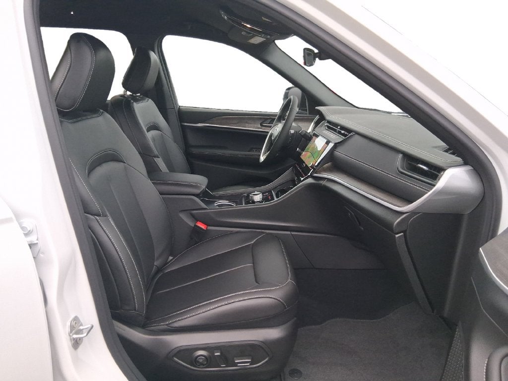 2027 Jeep Grand Cherokee L GRAND CHEROKEE L LIMITED 4X4