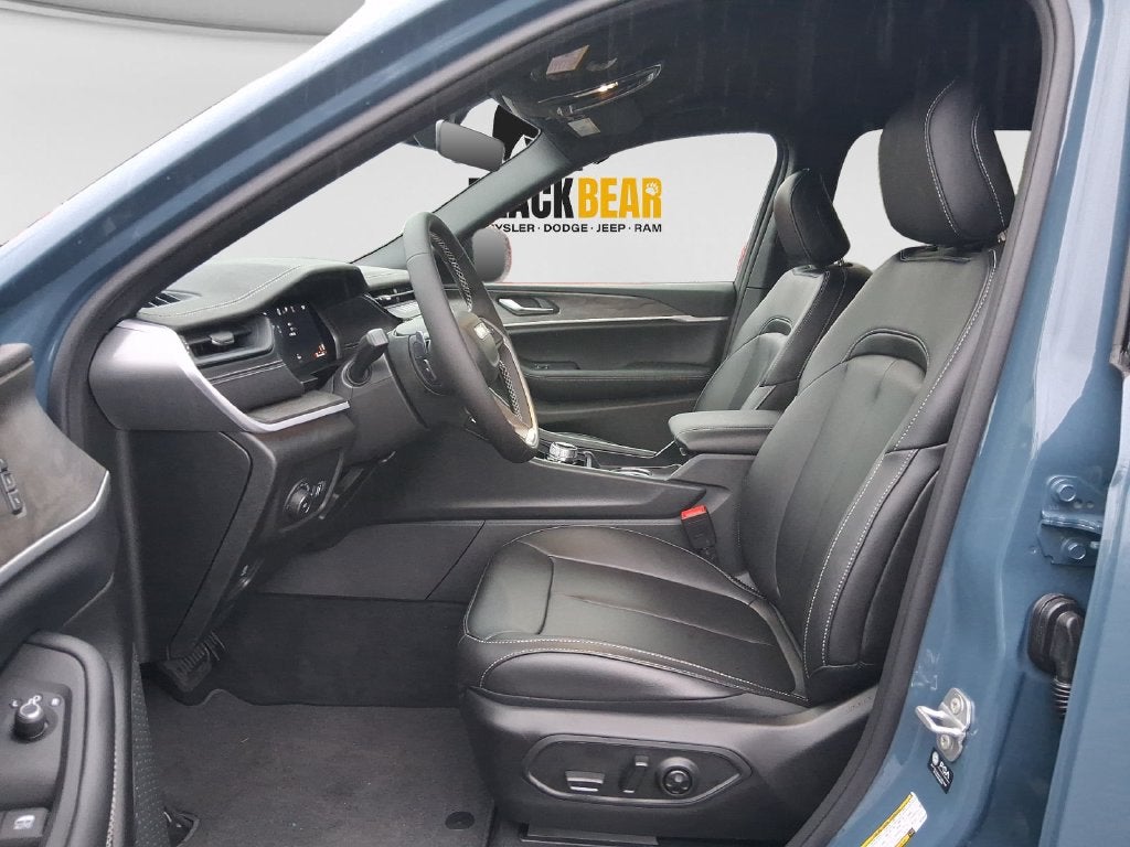 2027 Jeep Grand Cherokee L GRAND CHEROKEE L LIMITED 4X4