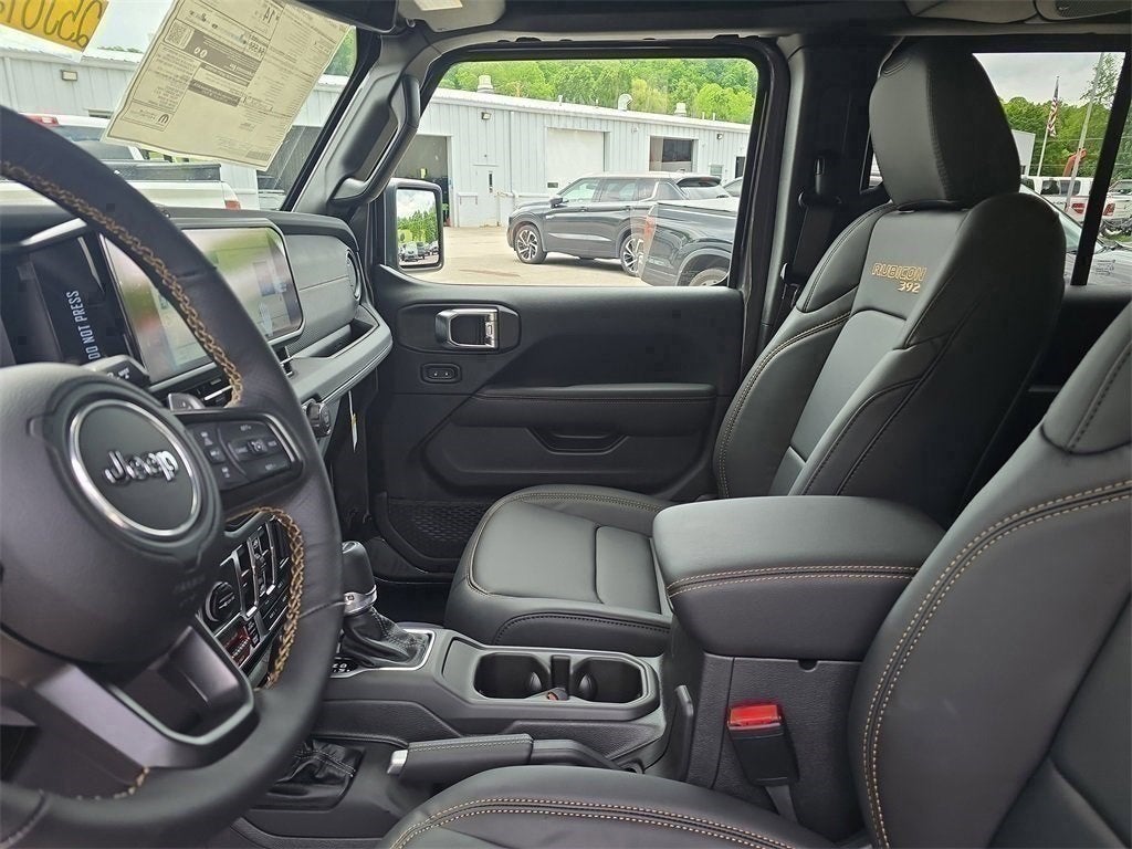 2025 Jeep Wrangler WRANGLER 4-DOOR RUBICON 392