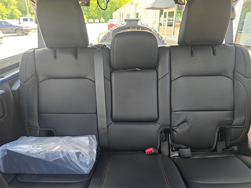 2025 Jeep Wrangler WRANGLER 4-DOOR RUBICON 392