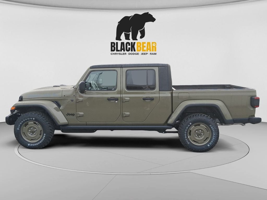 2026 Jeep Gladiator GLADIATOR WILLYS '41 4X4