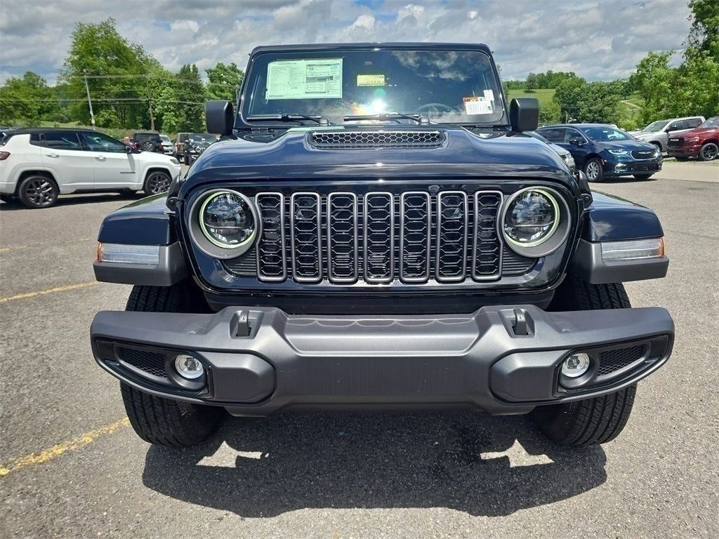 2025 Jeep Gladiator GLADIATOR SPORT S 4X4