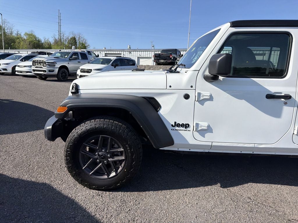 2025 Jeep Gladiator Sport S