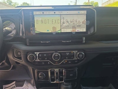 2025 Jeep Gladiator GLADIATOR SPORT S 4X4