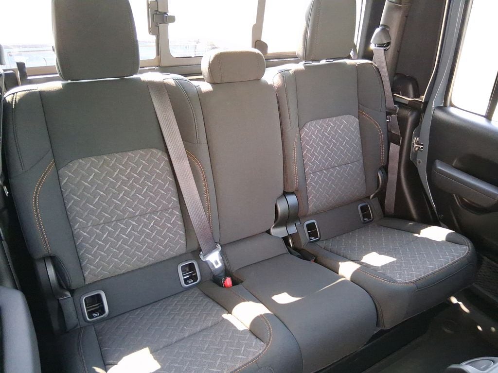 2026 Jeep Gladiator GLADIATOR MOJAVE 4X4