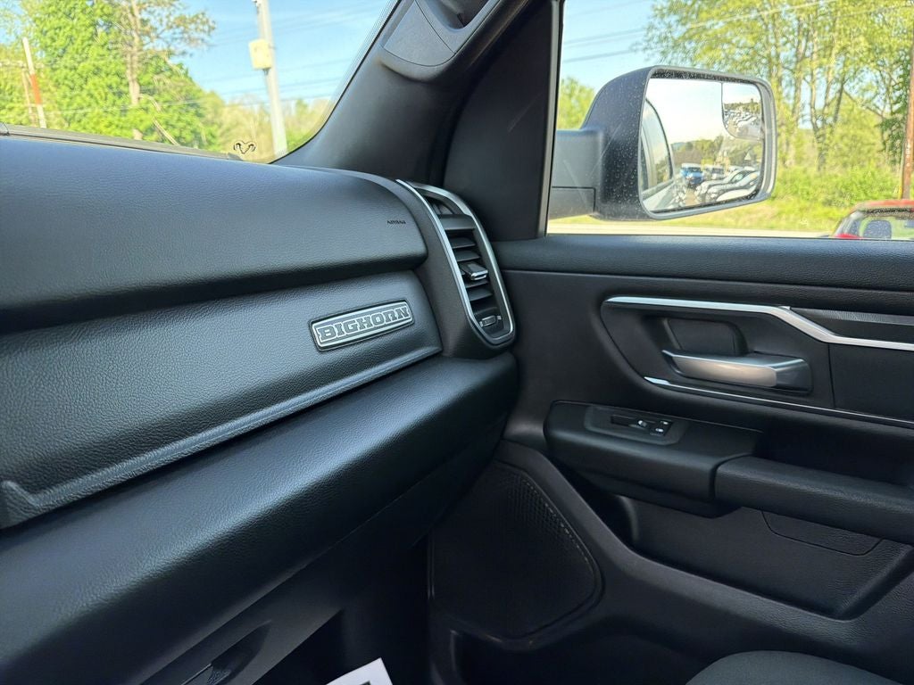 2025 RAM 1500 Big Horn Crew Cab 4x4 5'7' Box