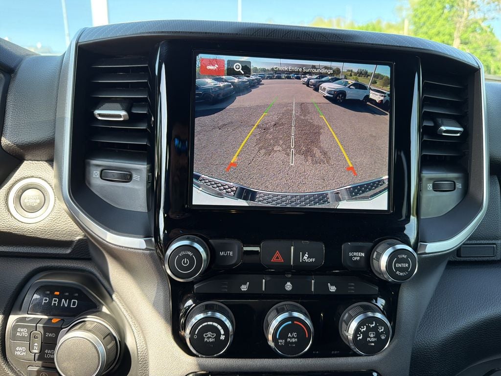 2025 RAM 1500 Big Horn Crew Cab 4x4 5'7' Box